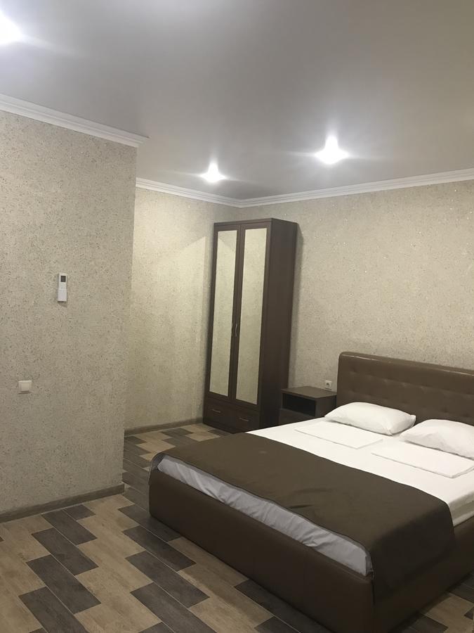 Apra Hotell Lidzava Eksteriør bilde
